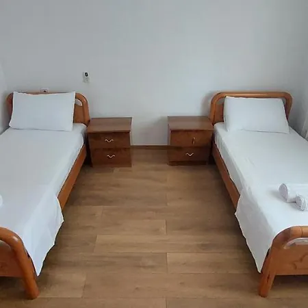 Wild River بيت ضيافة Përmet